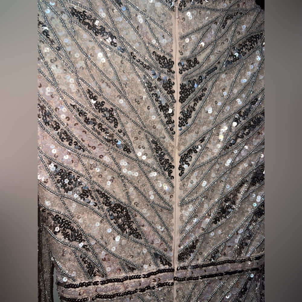 Long sleeve v neck beaded midi cocktail dress - Picture 10 of 12